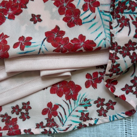 Candie’s NWOT Pink and Red Floral Mini Dress - Picture 8 of 12